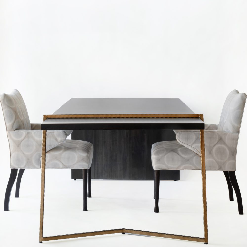 Luxury Maple modern dining table with metal leg