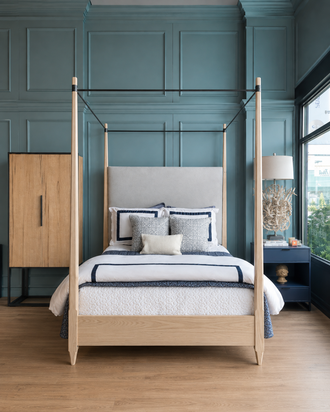 Helena King 4-Poster Bed - Image 6