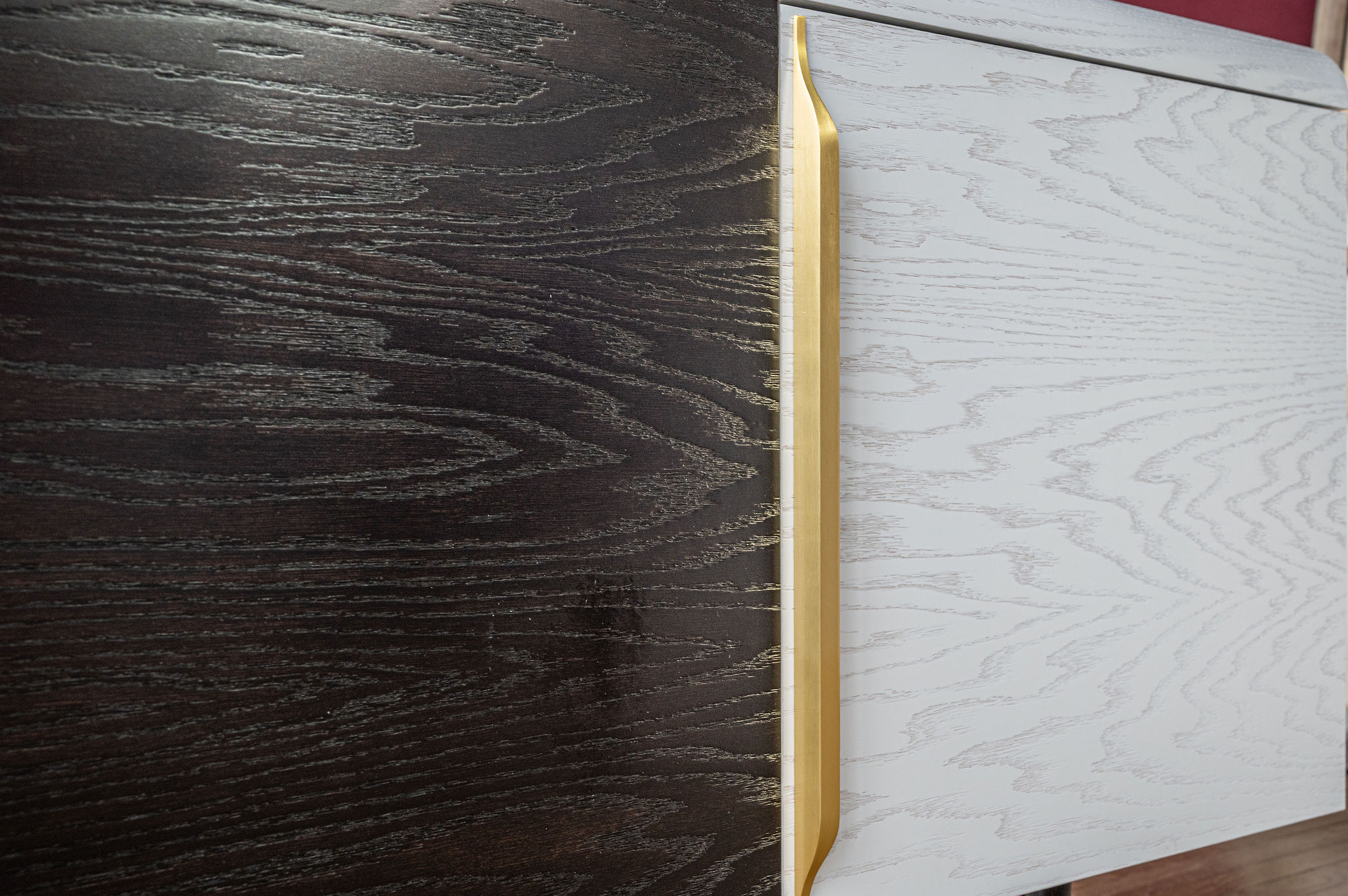 Santino 3-Door Cabinet - Image 3