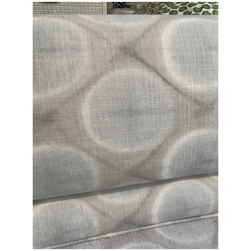 Della Loveseat (sample) - Image 6