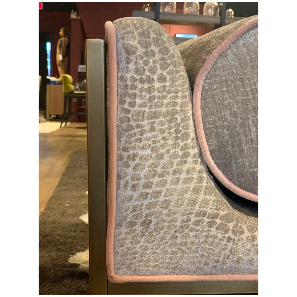 Dauphine Daybed (Sample) - Image 3
