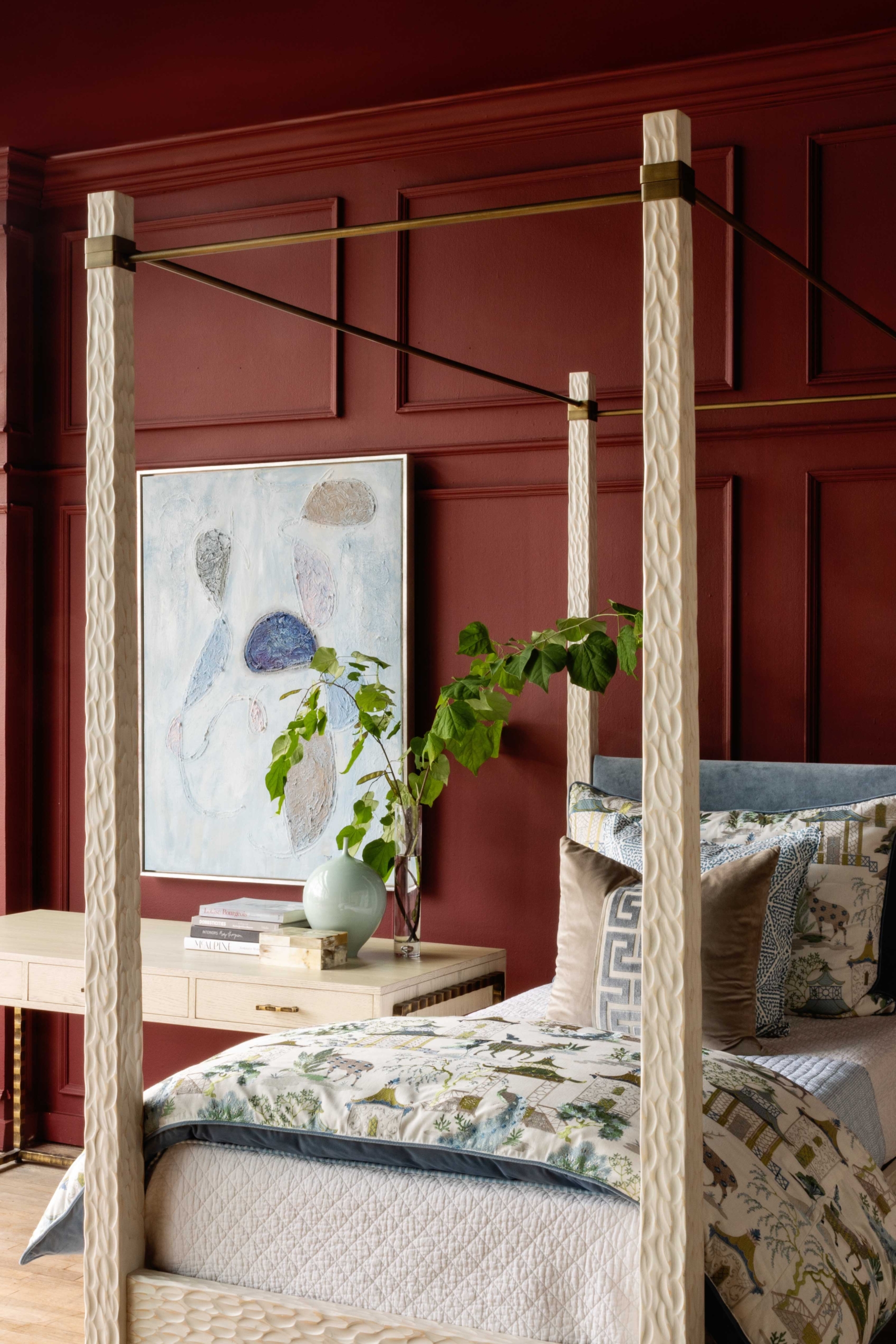 Genevieve Queen 4-Poster Bed - Image 4