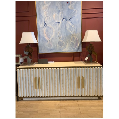 Callas 4-Door Cabinet sample