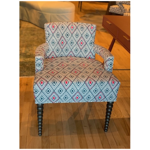 Lilly Chair Sample