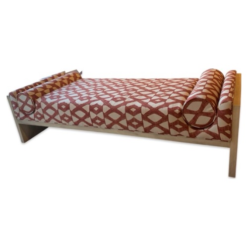 Dauphine Maple (sample)