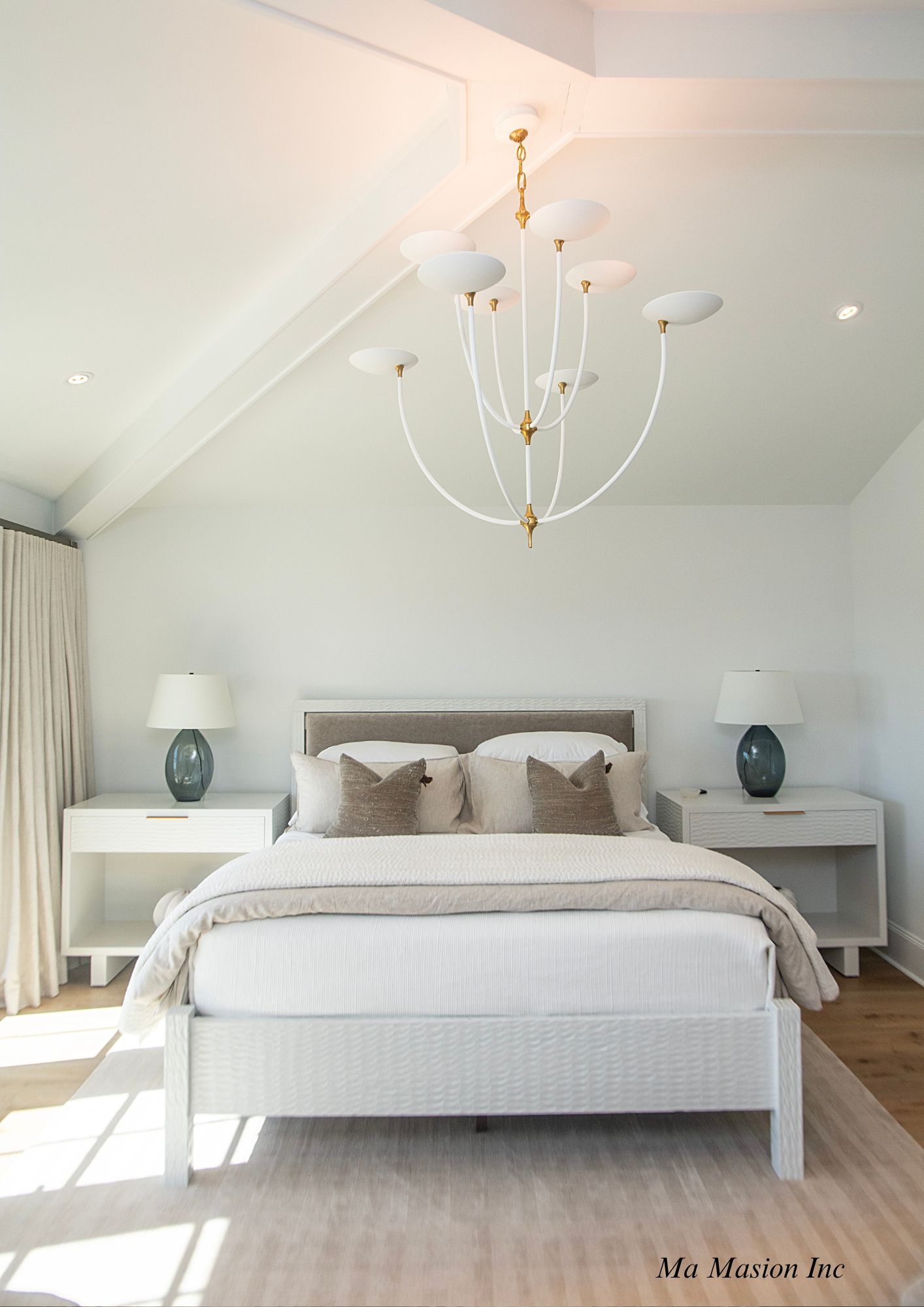 Genevieve King Bed - Image 4